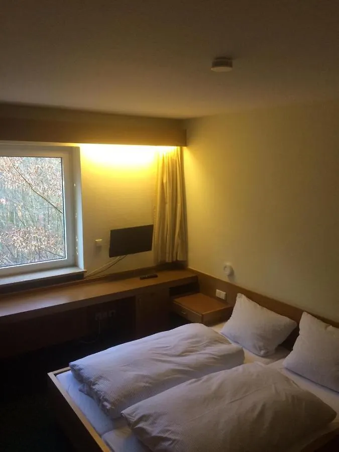 Autobahnraststatte Und Hotel Riedener Wald Ost Hausen